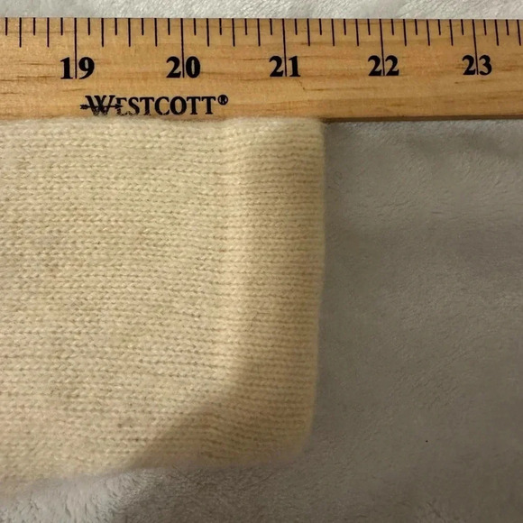 Vintage 80s Sweater with Beaded Pearl Embellishments and Lace Trim - Picture 8 of 8